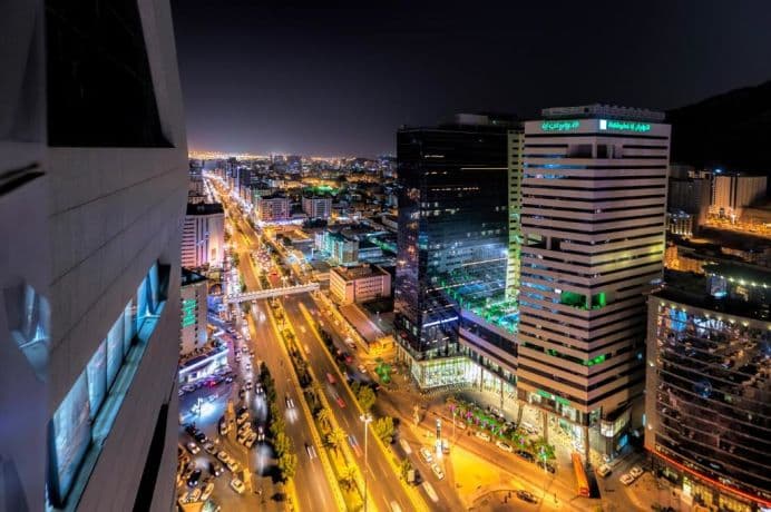 هوليداي إن مكة العزيزية